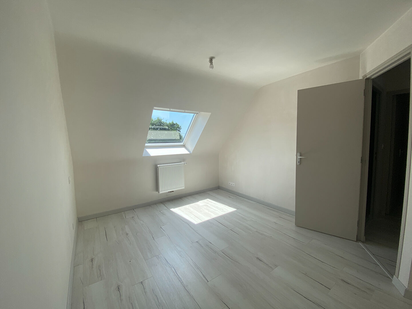 A VENDRE MAISON CONTEMPORAINE 4 CHAMBRES //PROCHE AXE RENNES-SAINT-BRIEUC