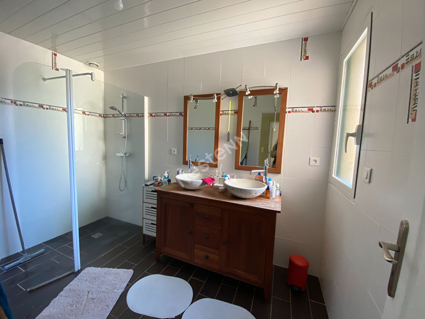 À vendre - Maison d'exception à Mesnil Roc'h - 5 chambres