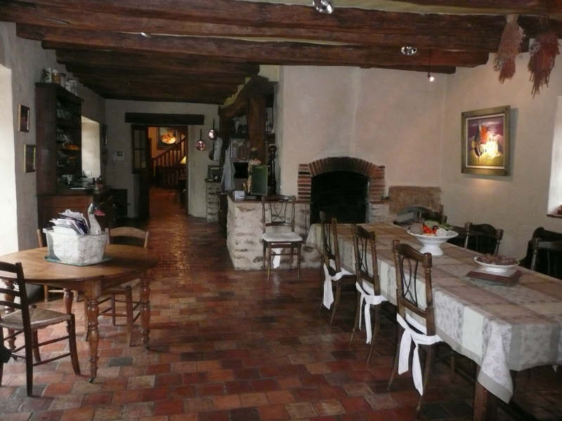 MAISON BOURGEOISE