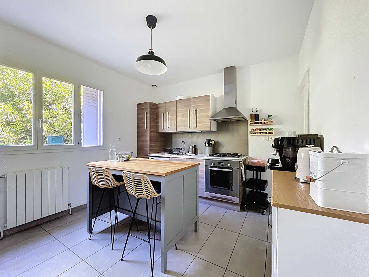 SAINT CYR SUR LOIRE - Maison 3 pièces avec sous-sol et garage, proche avenue de la Tranchée