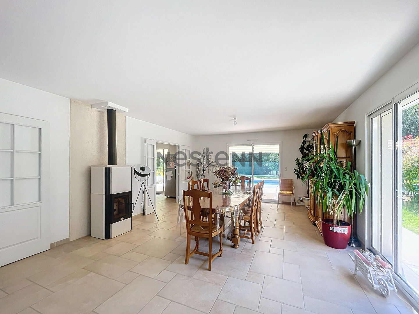 Maison 7 pièces - 5 chambres - 204 m2 - Piscine Biotop - SAINT CYR SUR LOIRE