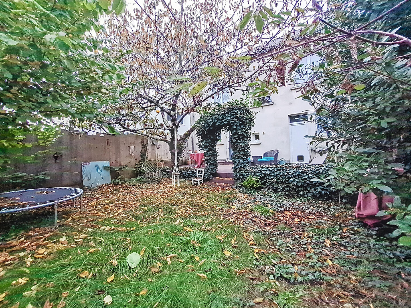 Maison Saint Cyr Sur Loire 4 CHAMBRES - TRAM - COMMERCES - ECOLES
