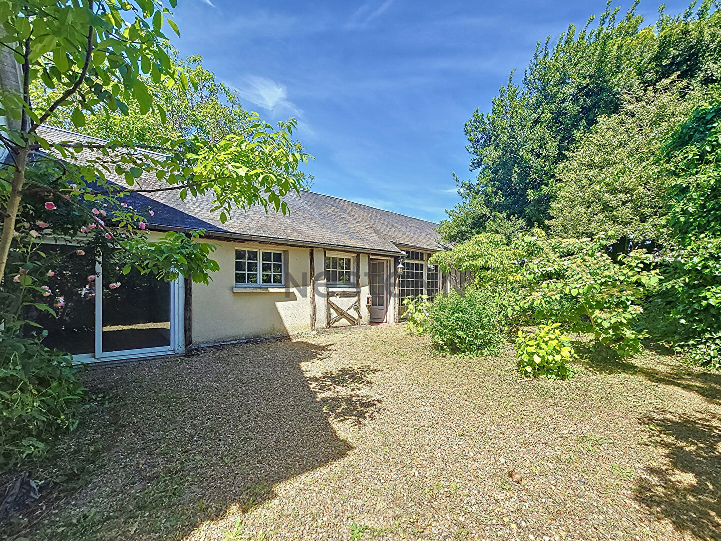 À Vendre ! Longère de 250m2 à Saint-Cyr-sur-Loire - terrain 1400 m2