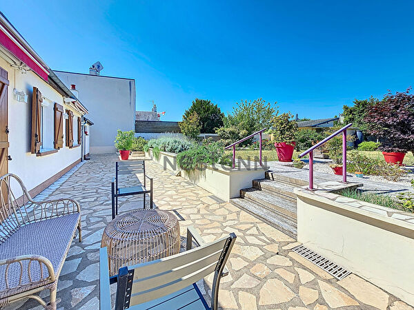 Vente maison cheminée à Saint cyr sur loire (37540)