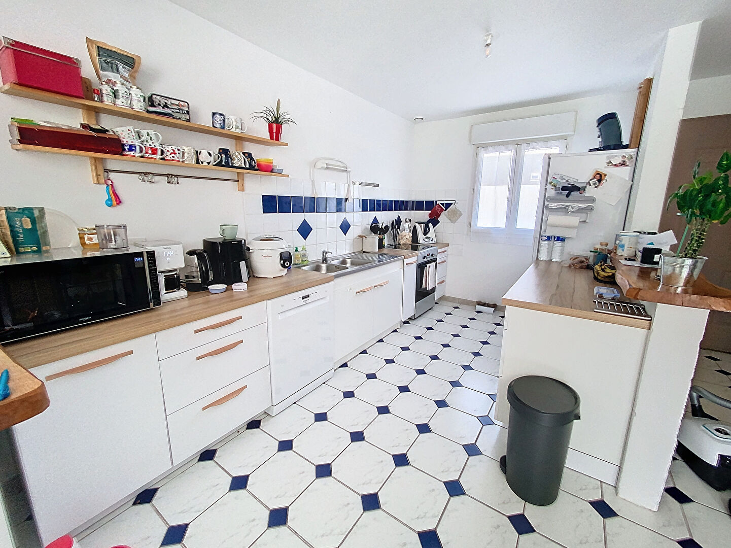 Chargé, achat maison  5 pièce(s)