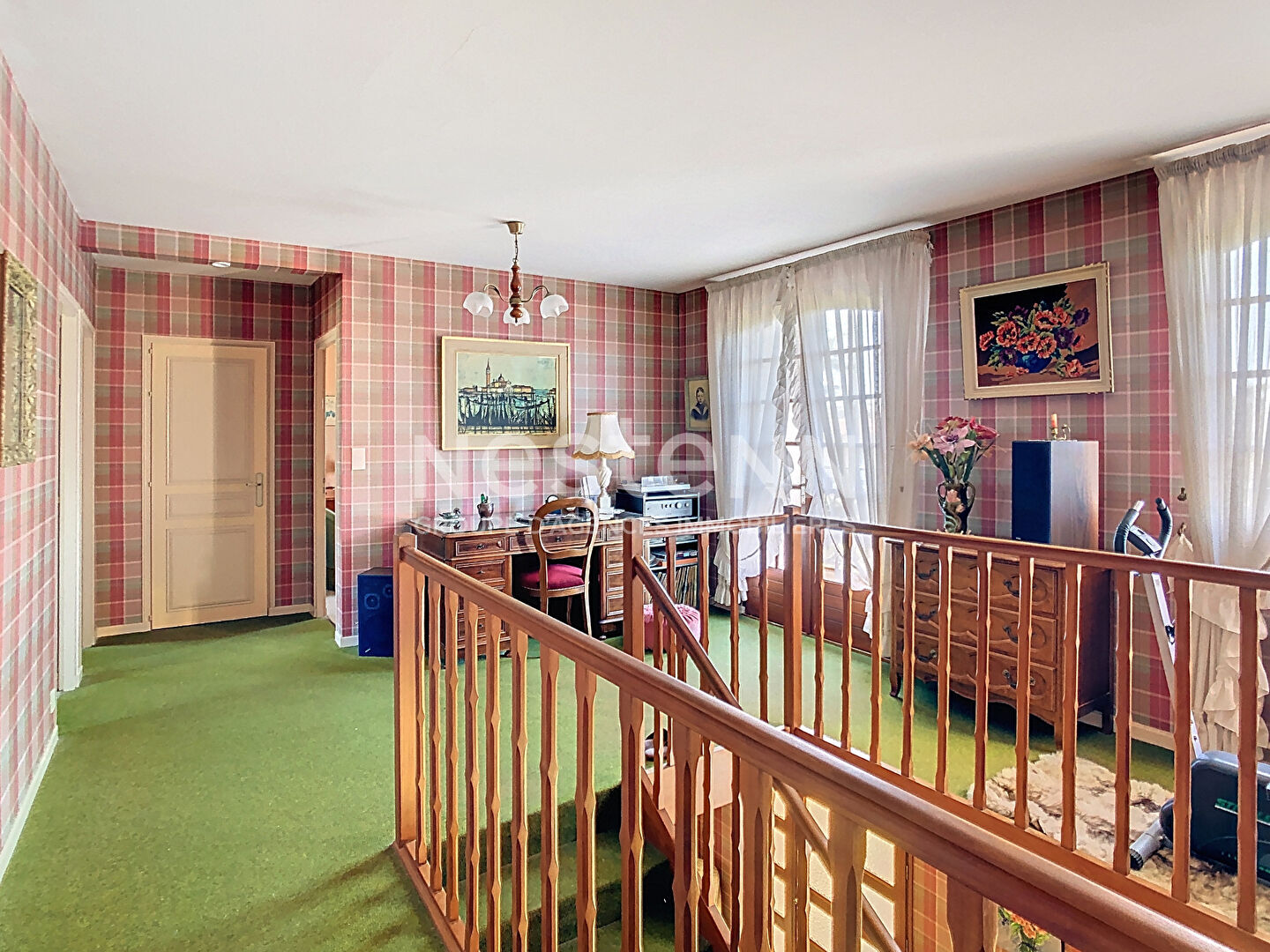 Grande maison familiale à Fontenay-le-Comte, proche centre-ville, 5 pièce(s) 170 m2