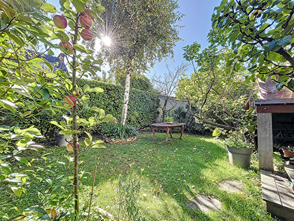 Vente par agence immobiliere à Nantes (44000)