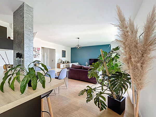 Vente par agence immobiliere à Nantes (44000)