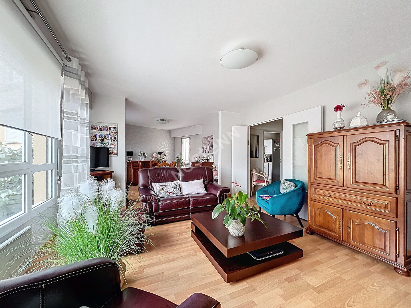 NANTES - GAUDINIERE / Superbe appartement T4 lumineux 88 m2 dans petite résidence avec parc privé au calme, garage fermé, proche Tram