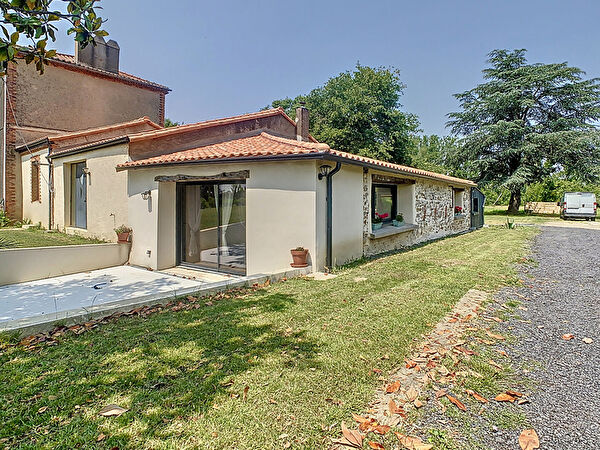 Vente par agence immobiliere à Vallet (44330)