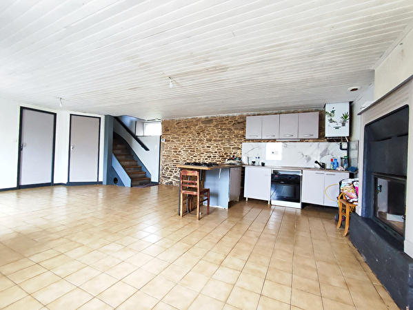 Vente par agence immobiliere à Saint allouestre (56500)