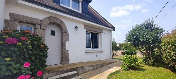 Vente par agence immobiliere à Meucon (56890)