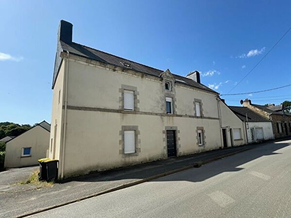 Vente maison meublée à Naizin (56500)
