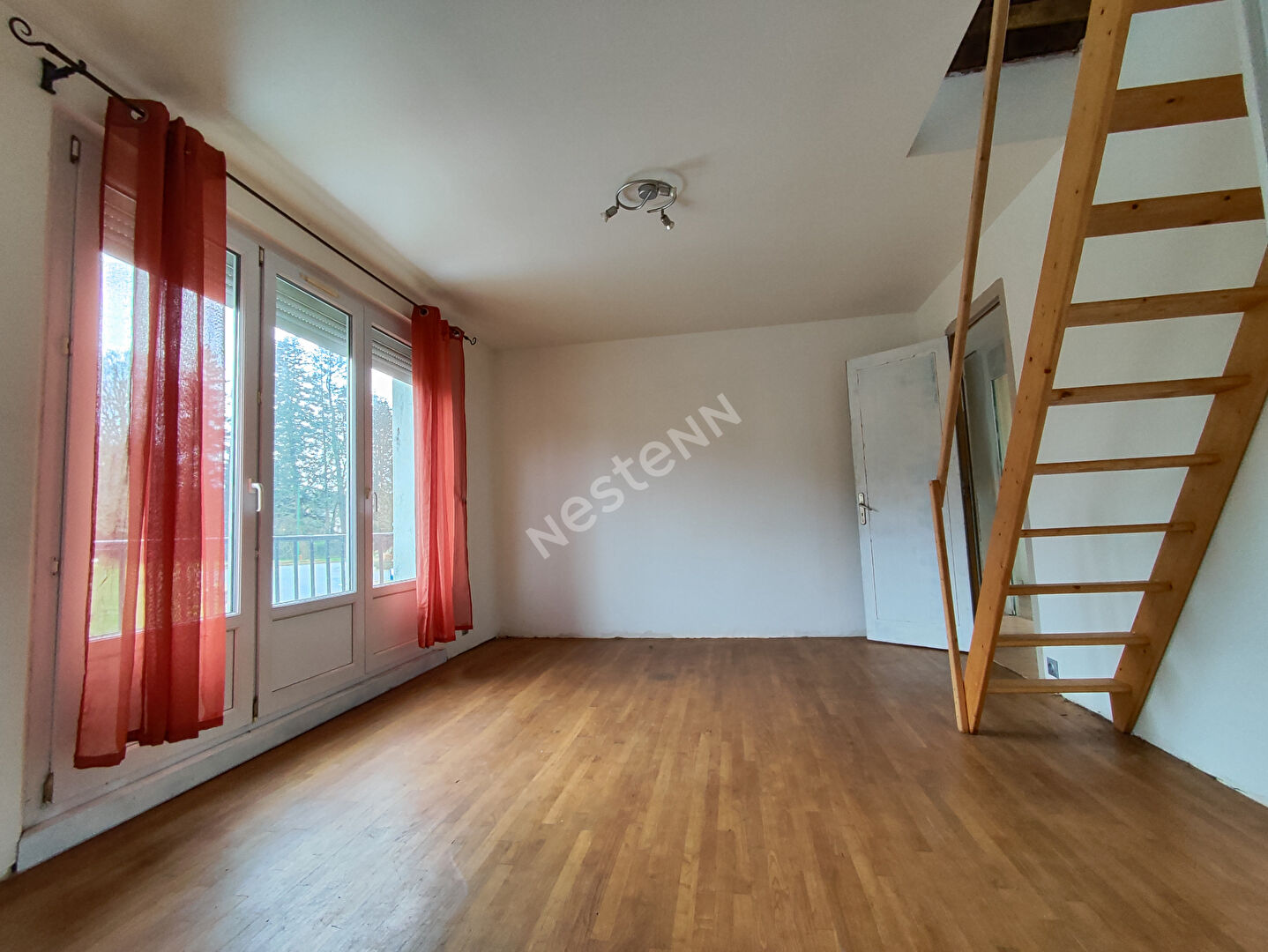 Maison à rénover 3 chambres avec jardin et garage - entre Locminé / Josselin - voie rapide à 1 minute