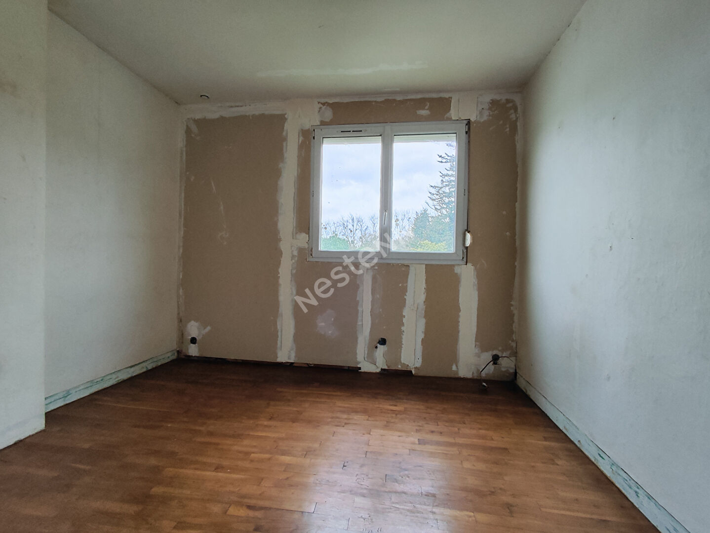 Maison à rénover 3 chambres avec jardin et garage - entre Locminé / Josselin - voie rapide à 1 minute