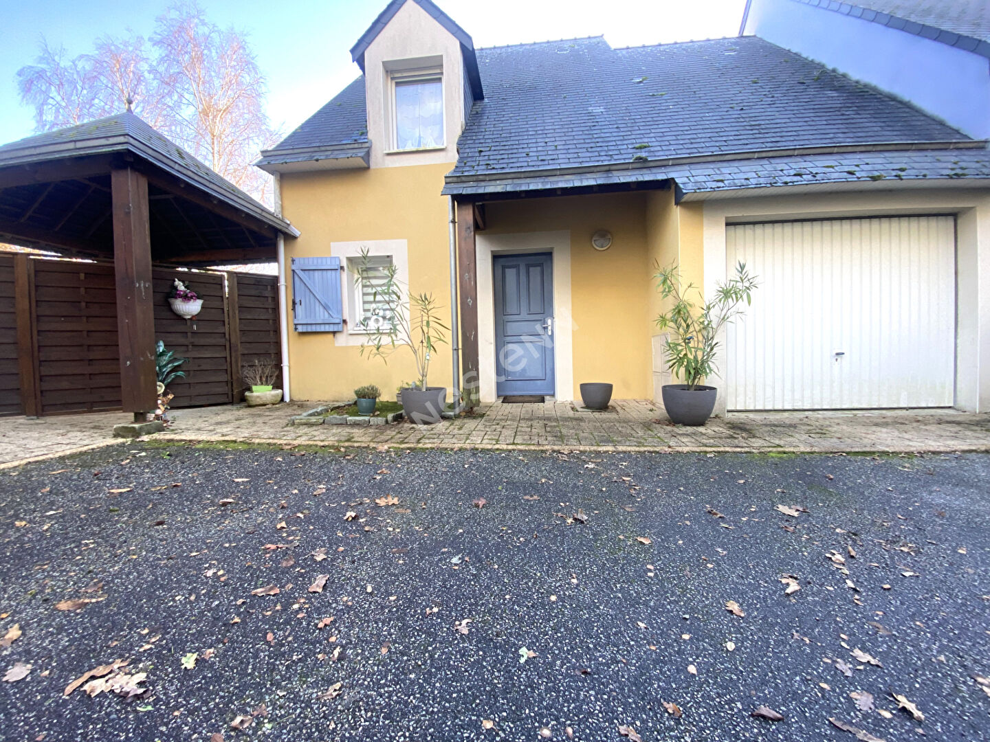 PLESCOP - 5 min de Vannes  Maison 3 chambres dans résidence sécurisée avec un jardin et un garage
