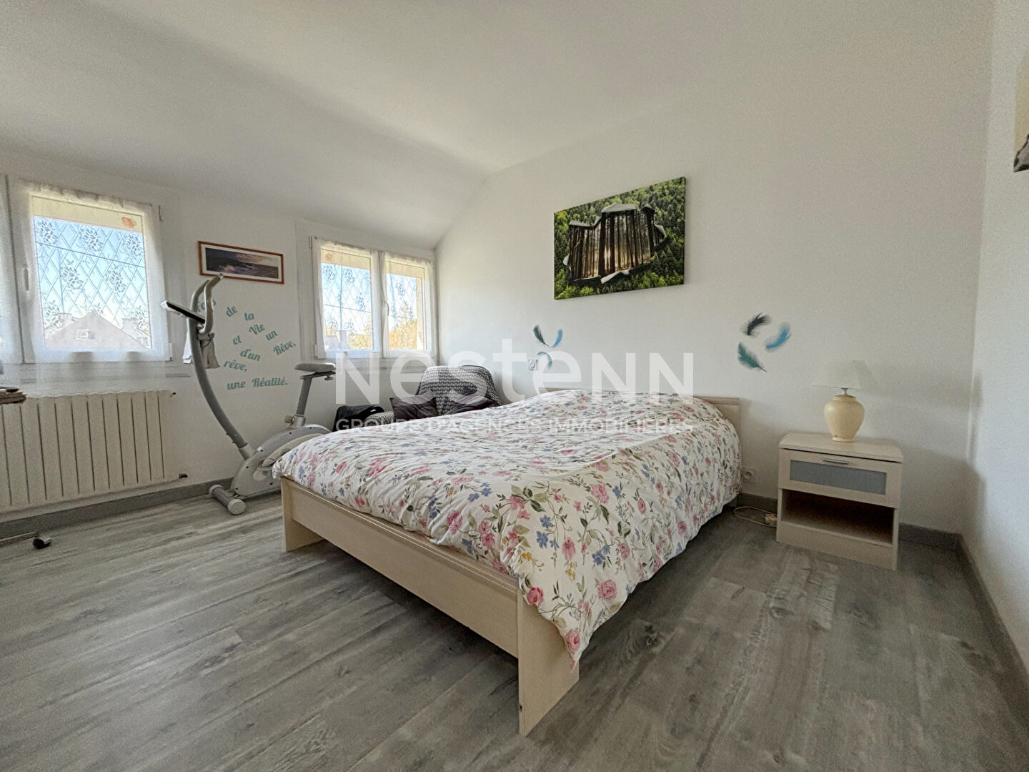 Maison à vendre à LOCMINE -  3 chambres, double garage et jardin