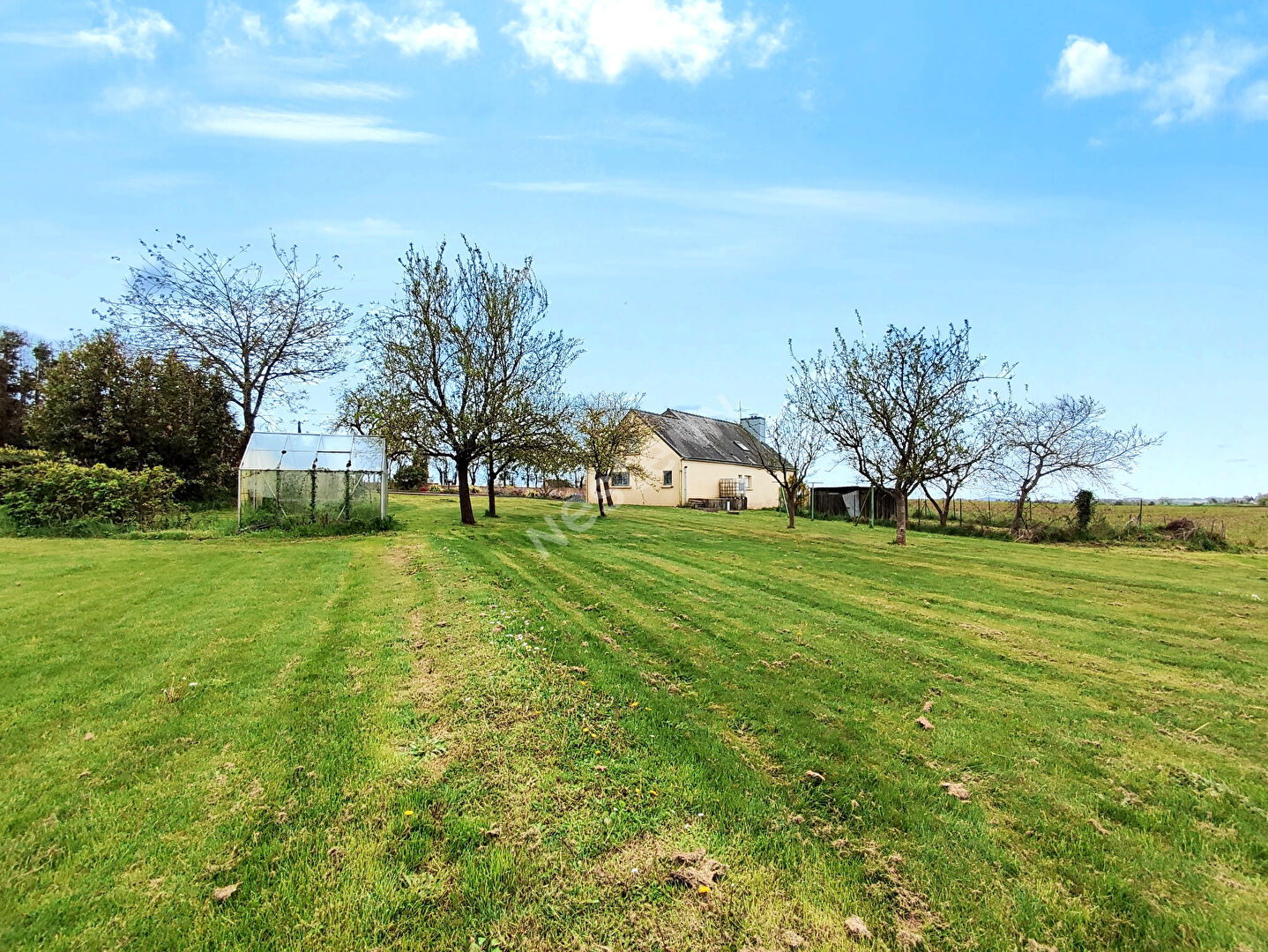 Maison à vendre à Naizin 3 chambres en campagne avec terrain garage - 10  minutes de Pontivy