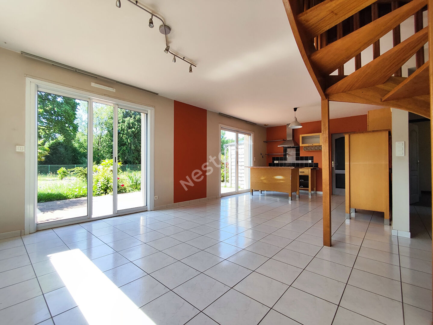 Maison à vendre à Bignan proche Locminé - Vie de plain pied - 2000 M2 de Terrain avec hangar