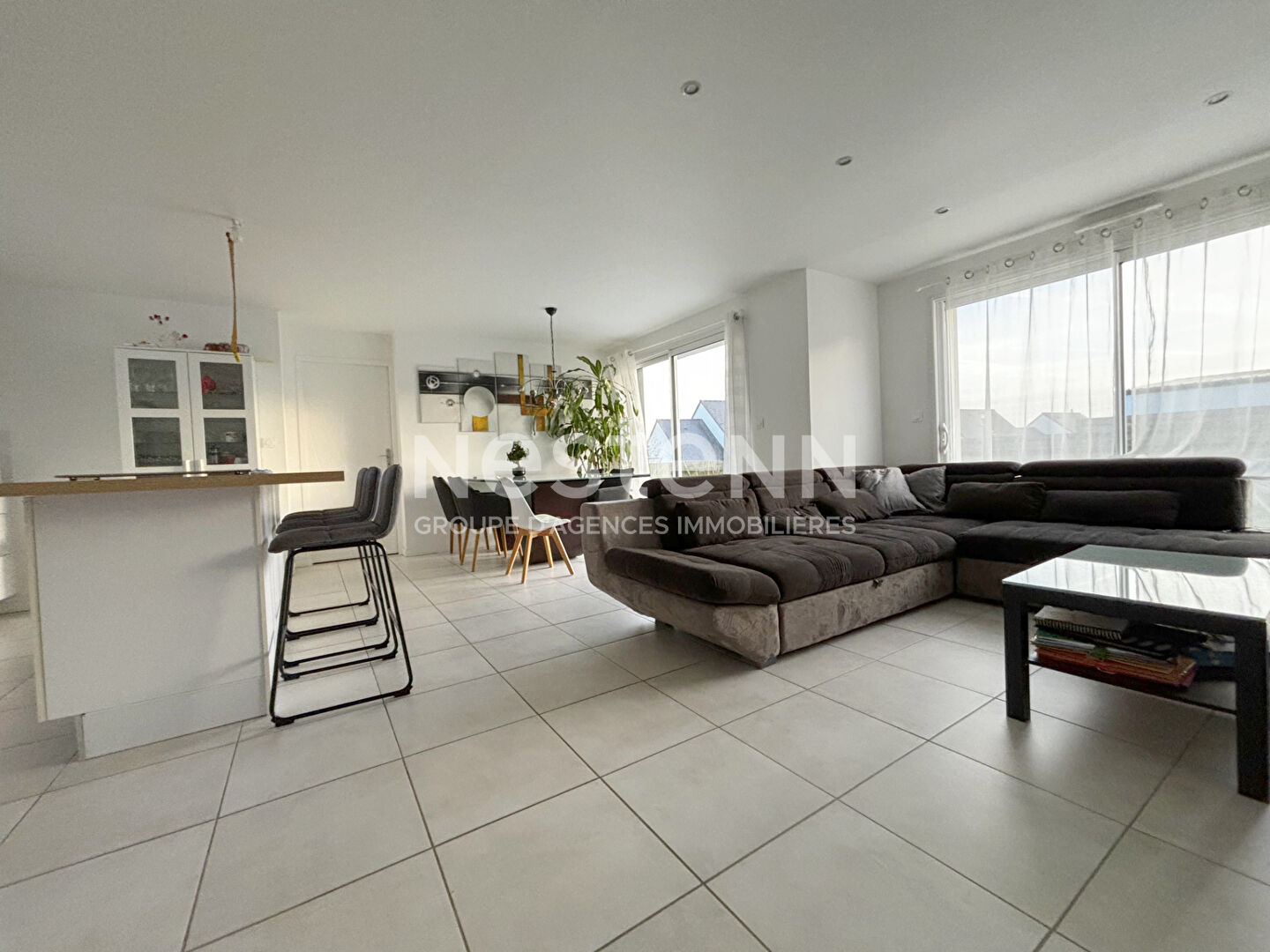 Maison contemporaine  à vendre à Locminé - 4 chambres, garage et son jardin 425 m²