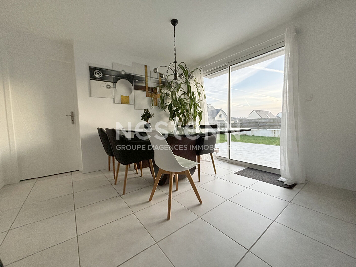 Maison contemporaine  à vendre à Locminé - 4 chambres, garage et son jardin 425 m²
