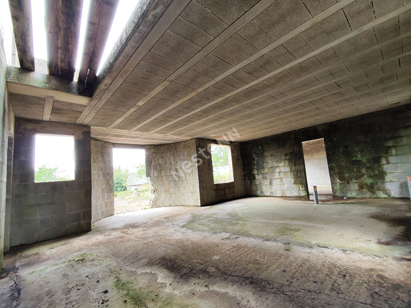 Maison à finir de rénover - en campagne - NAIZIN - 10 minutes de Pontivy