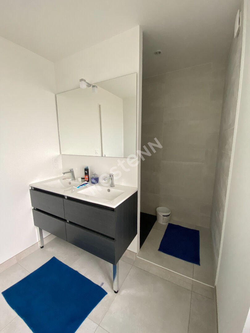 A LOUER - REGUINY Campagne - MAISON 3 CHAMBRES