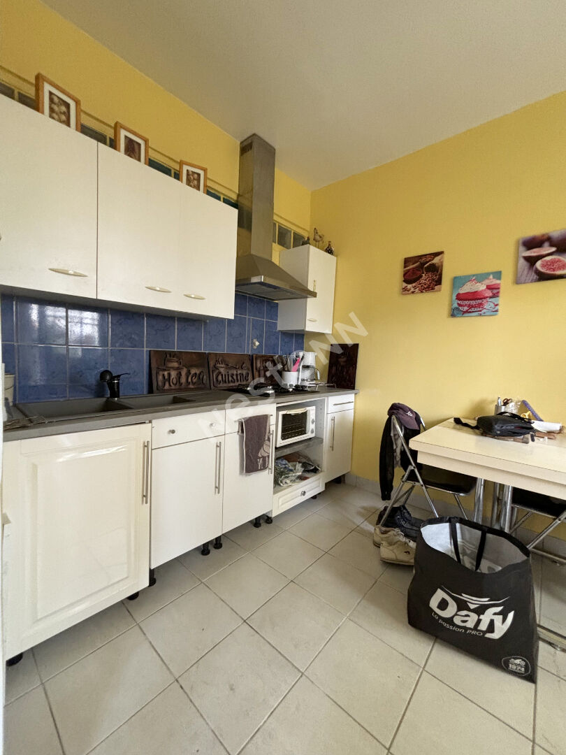 MOUSTOIR REMUNGOL - Maison de 70 m² à vendre, 1 chambre,  terrain 535 m² avec un grand garage