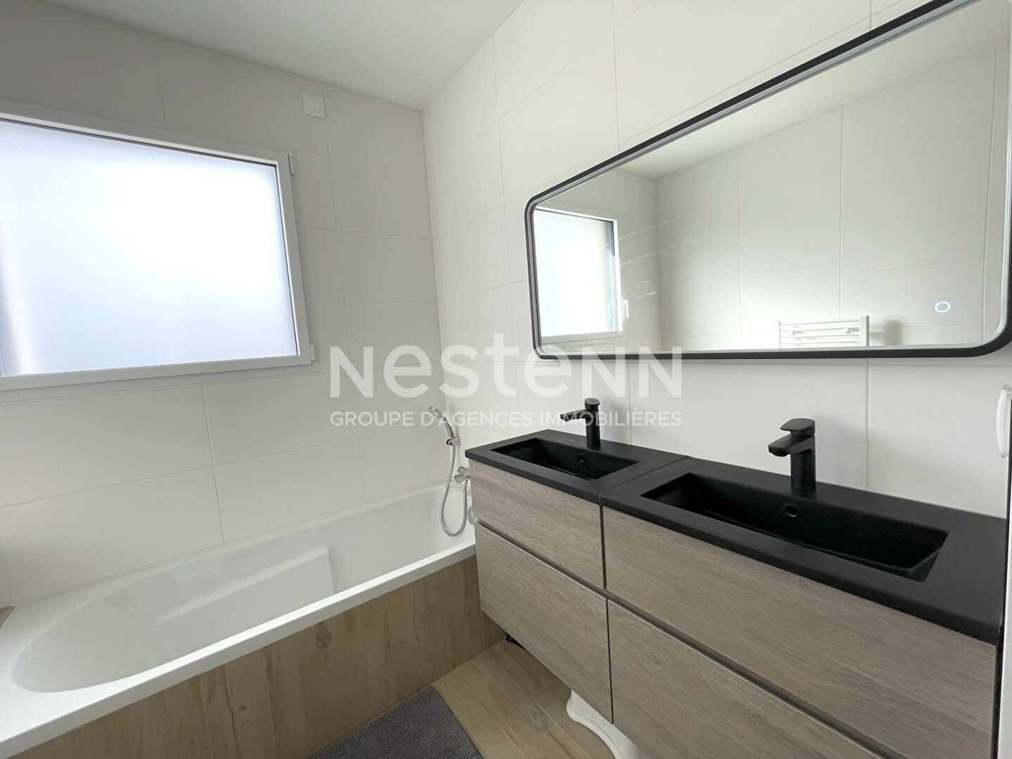LOCMARIA GRAND CHAMP - Contemporaine de 149 m² - terrain de 491 m²