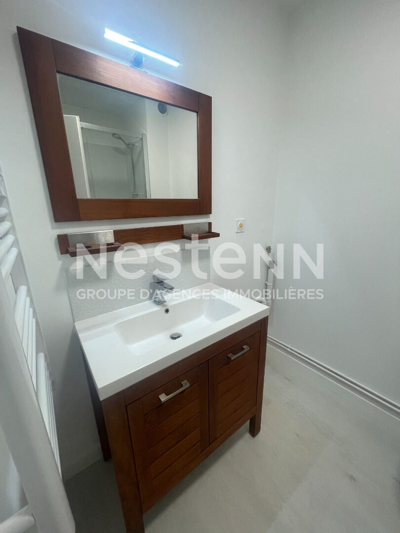 A LOUER - APPARTEMENT 1 CHAMBRE - CENTRE VILLE DE LOCMINE