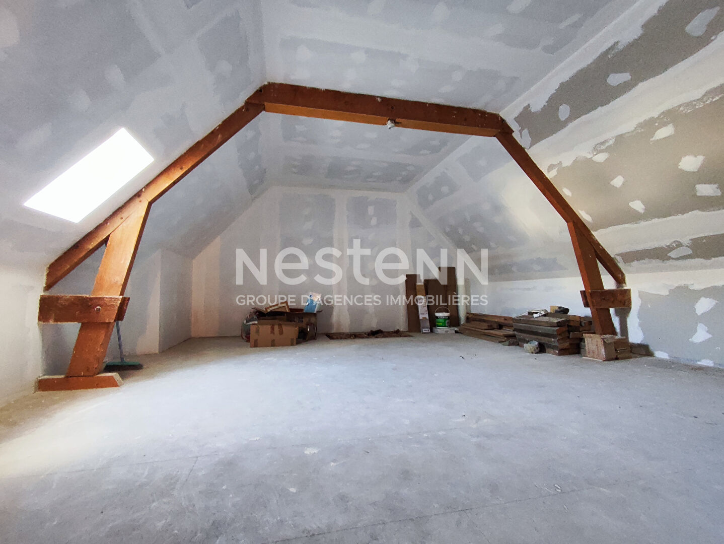 Maison à vendre à NAIZIN bourg -avec terrain et garage - 12 min de Pontivy et 30 minutes de Vannes