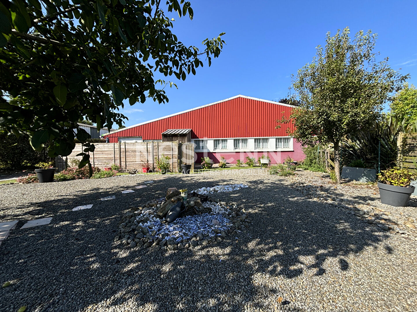 REMUNGOL - Local d'activité à vendre 420 m² avec un terrain de 866 m²