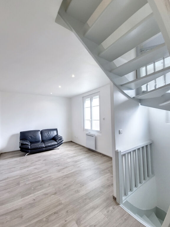Maison de ville - Rénovée - Secteur Velpeau - belles prestations