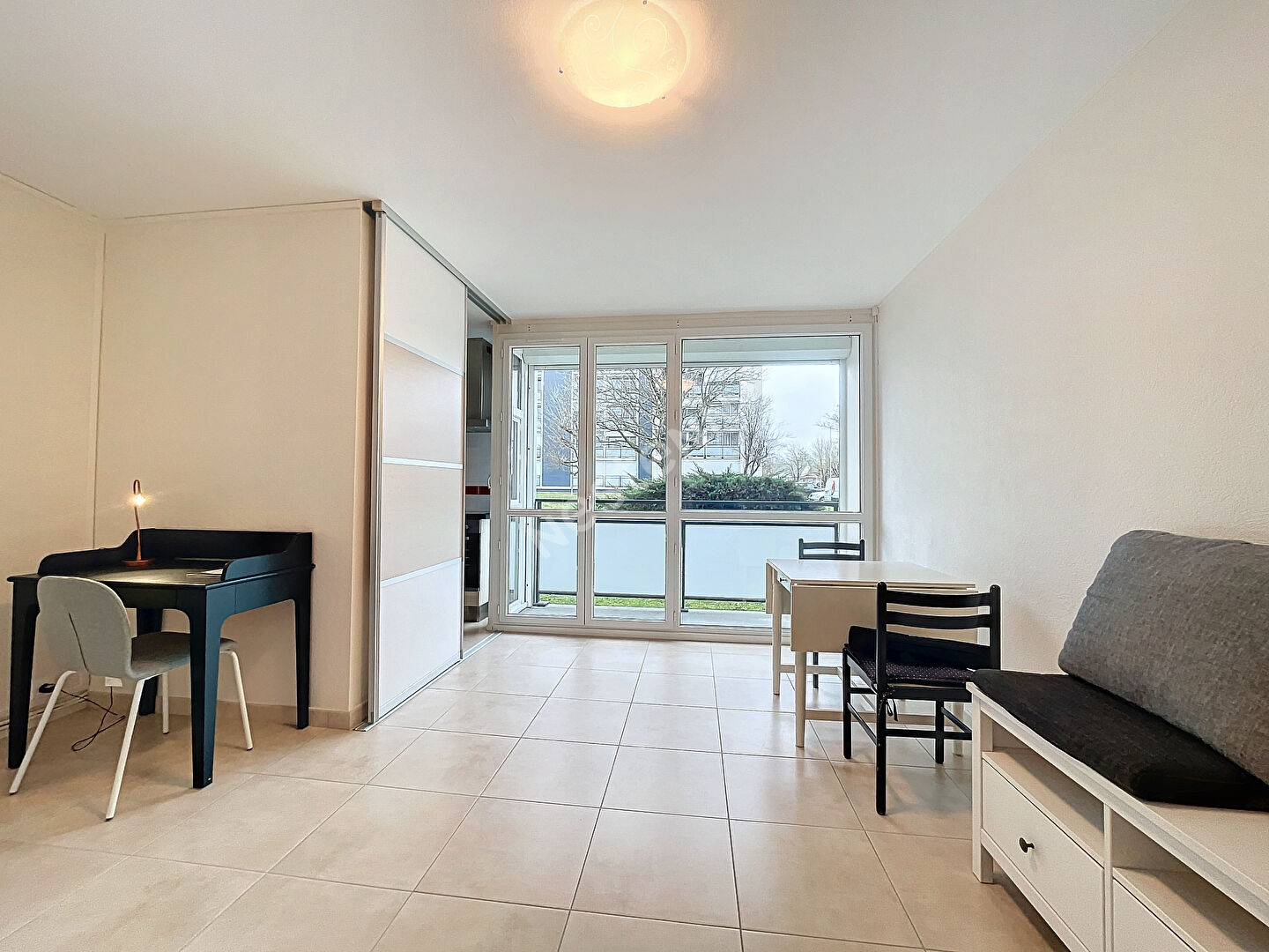 GRAND STUDIO - LOGGIA - PARKING - RÉSIDENCE SÉCURISÉE