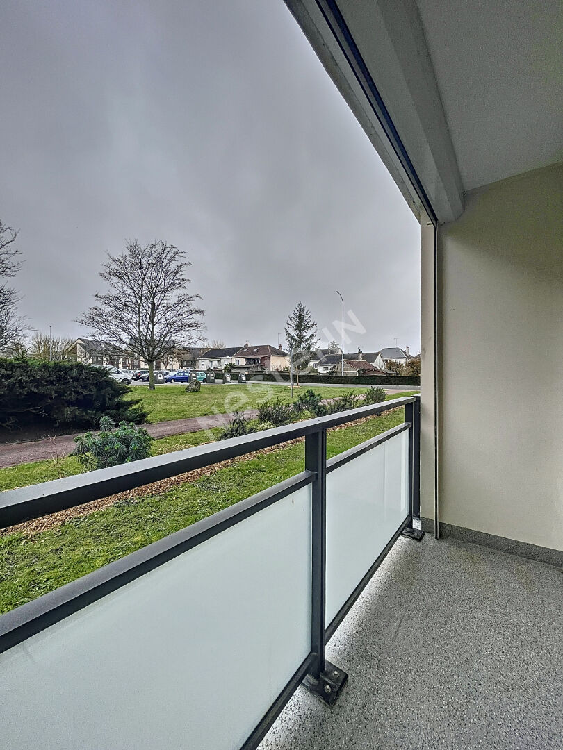 GRAND STUDIO - LOGGIA - PARKING - RÉSIDENCE SÉCURISÉE