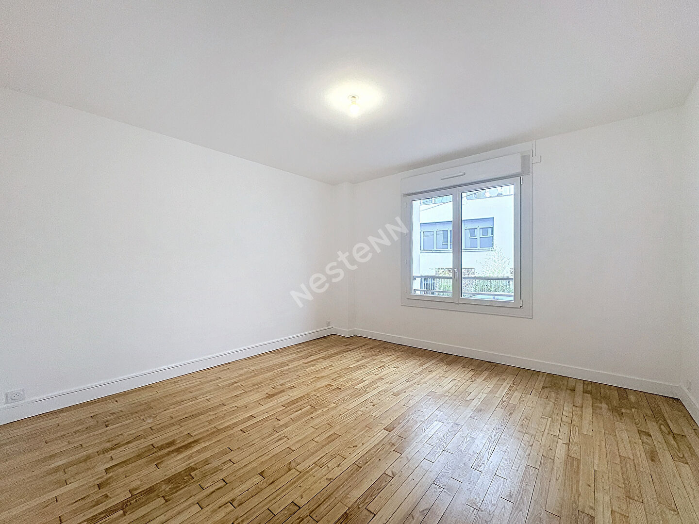 X4 APPARTEMENTS T2 - NON MEUBLÉ - PARKING - RÉNOVÉ