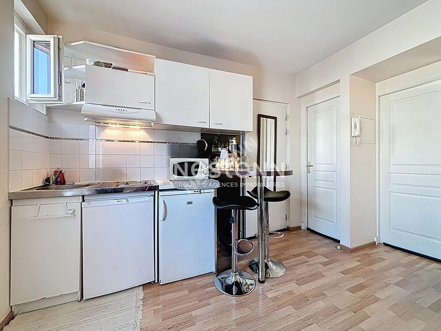 APPARTEMENT T2 - MEUBLÉ - CENTRE VILLE