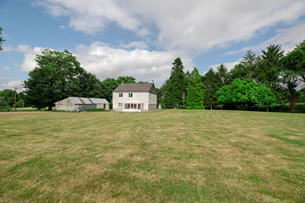 Vente maison cheminée à La chapelle chaussee (35630)