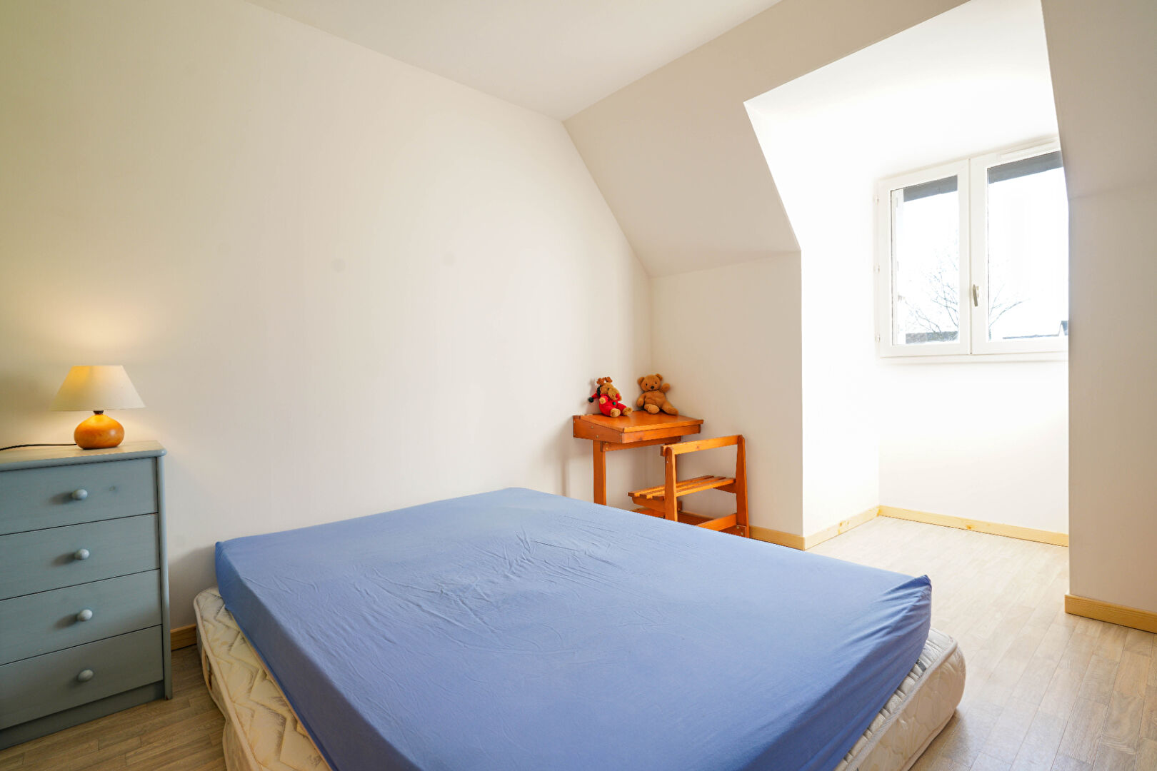 A vendre à GEVEZE, maison de 124m² habitable, 561m² de parcelle, 4 chambres dont une au rez-de-chaussée
