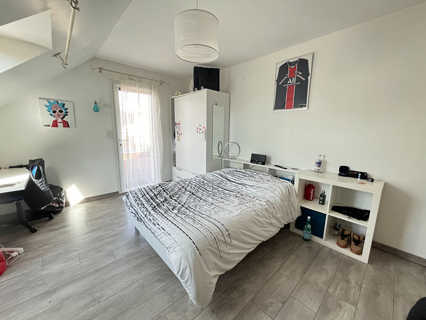 JANZE / 403 M² HABITABLES / PISCINE / 1000 M² DE TERRAIN / DOUBLE GARAGE