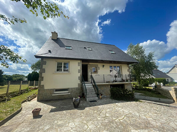 Vente maison centre ville à Montreuil sur ille (35440)