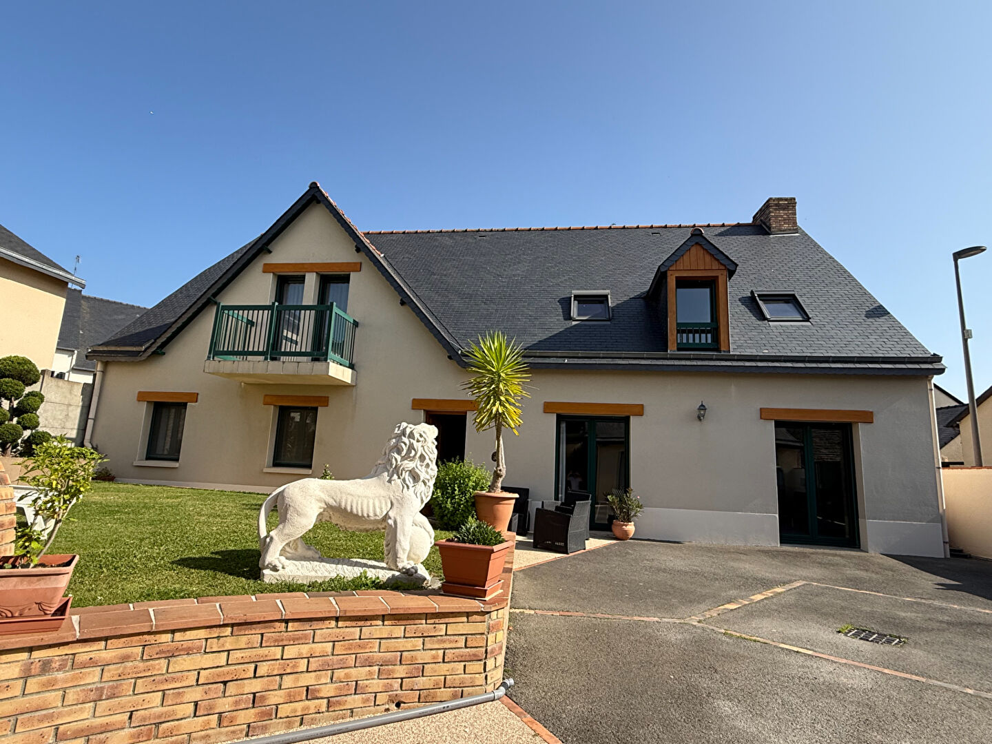 Maison bourg Saint Armel