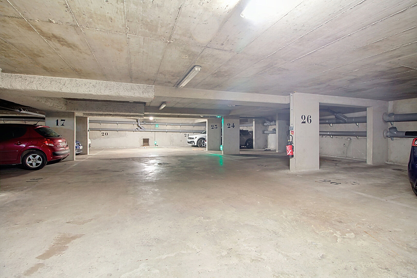 PARKING RUEIL-MALMAISON PLATEAU AU 1ER SOUS-SOL - 10 RUE THIERS