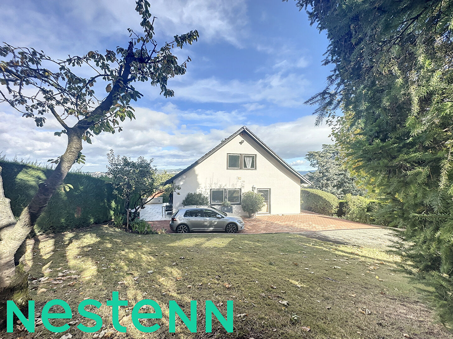 Maison Saint Etienne MONTPLAISIR / OPERA 170m2 sur + 840M2 de terrain