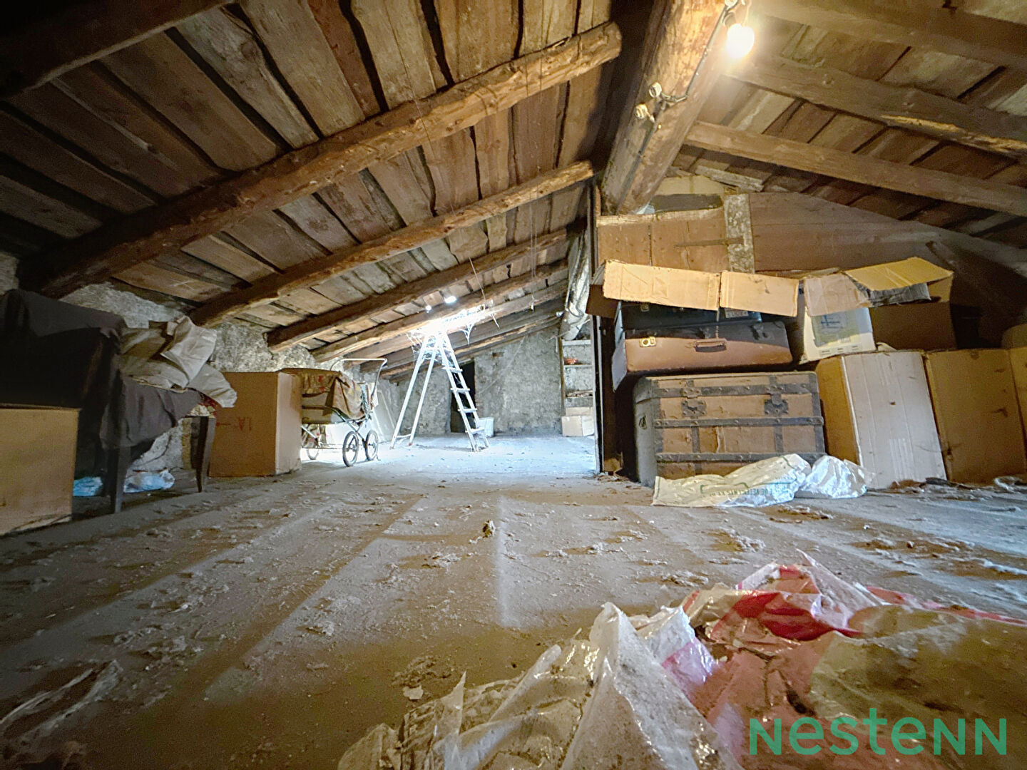 Maison à rénover Colline des Pères - Saint Etienne - 5 pièces