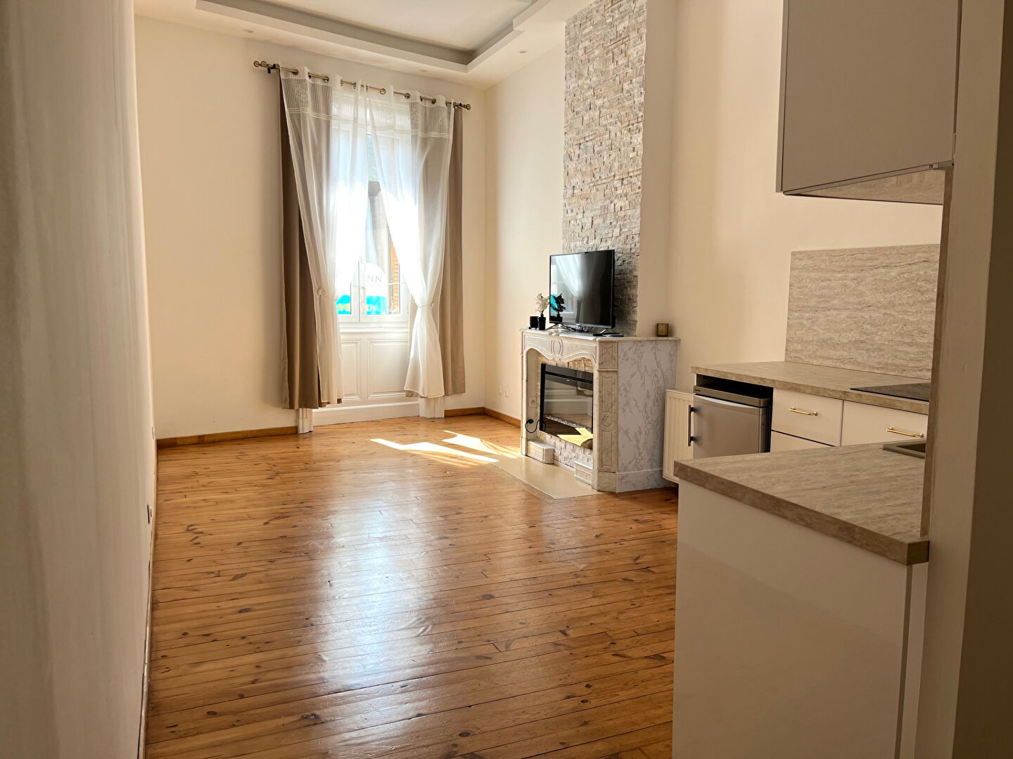 Appartement Saint-etienne 2 pièce(s) 41.44 m2