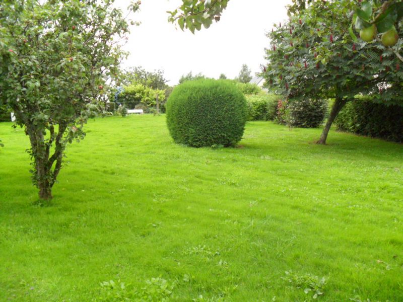 Terrain Meucon 676 m2