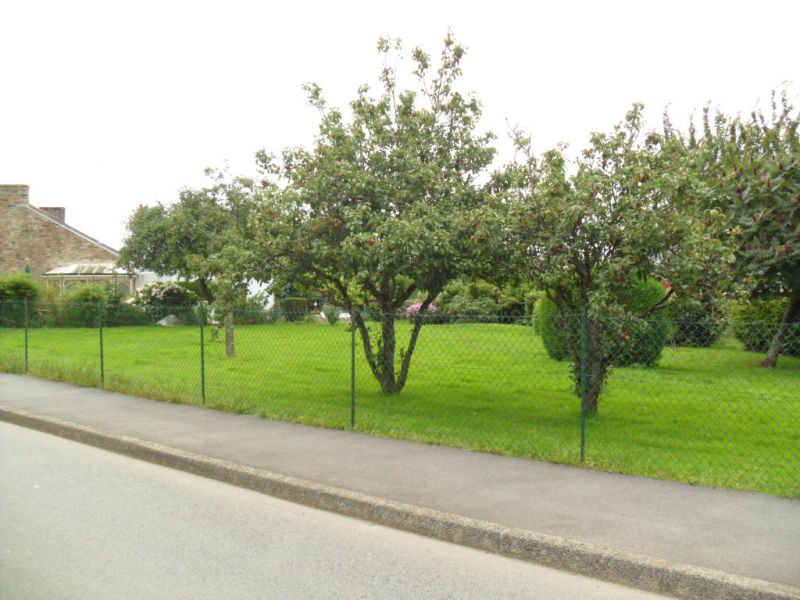 Terrain Meucon 676 m2