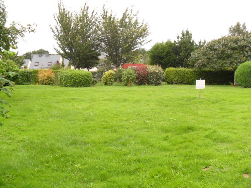 Terrain Meucon 676 m2