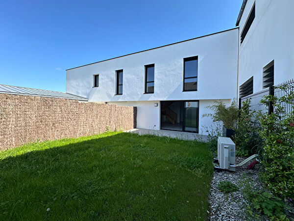 Vente par agence immobiliere à Arradon (56610)